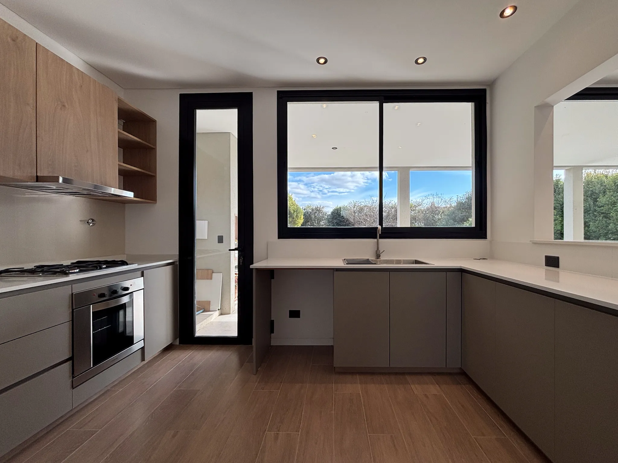 Venta Casa a estrenar · 5 ambientes · Jardín · Pileta · Cantón Norte - Foto 10