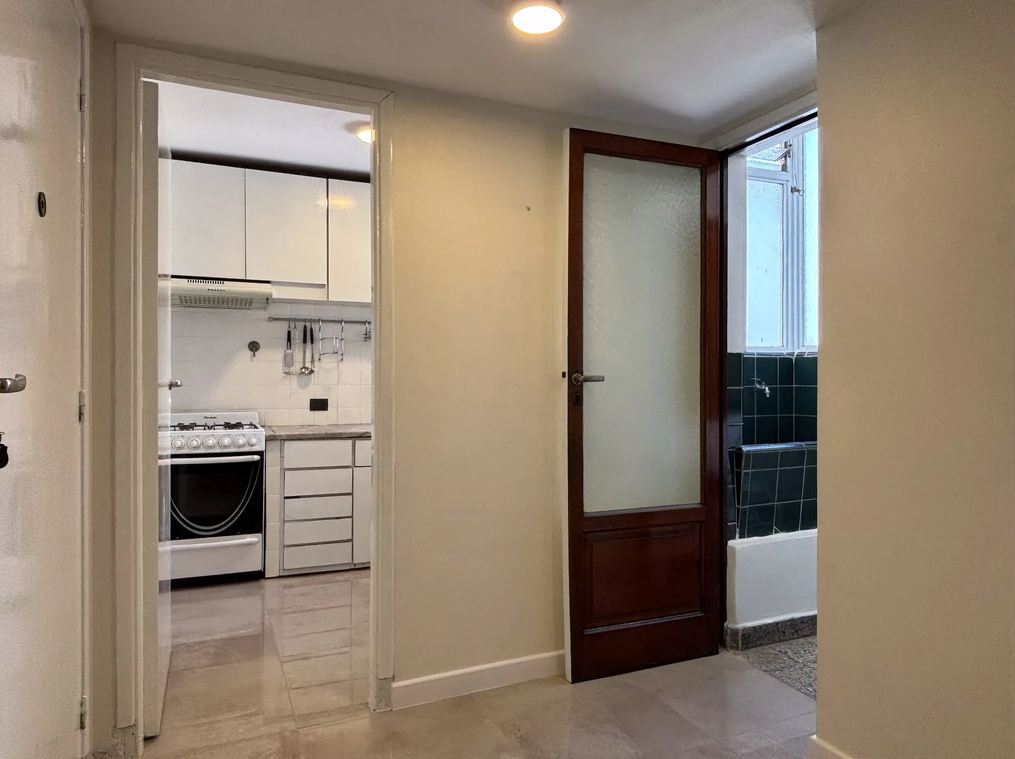 Departamento refaccionado APTO CREDITO · 4 ambientes · Almagro - Foto 2
