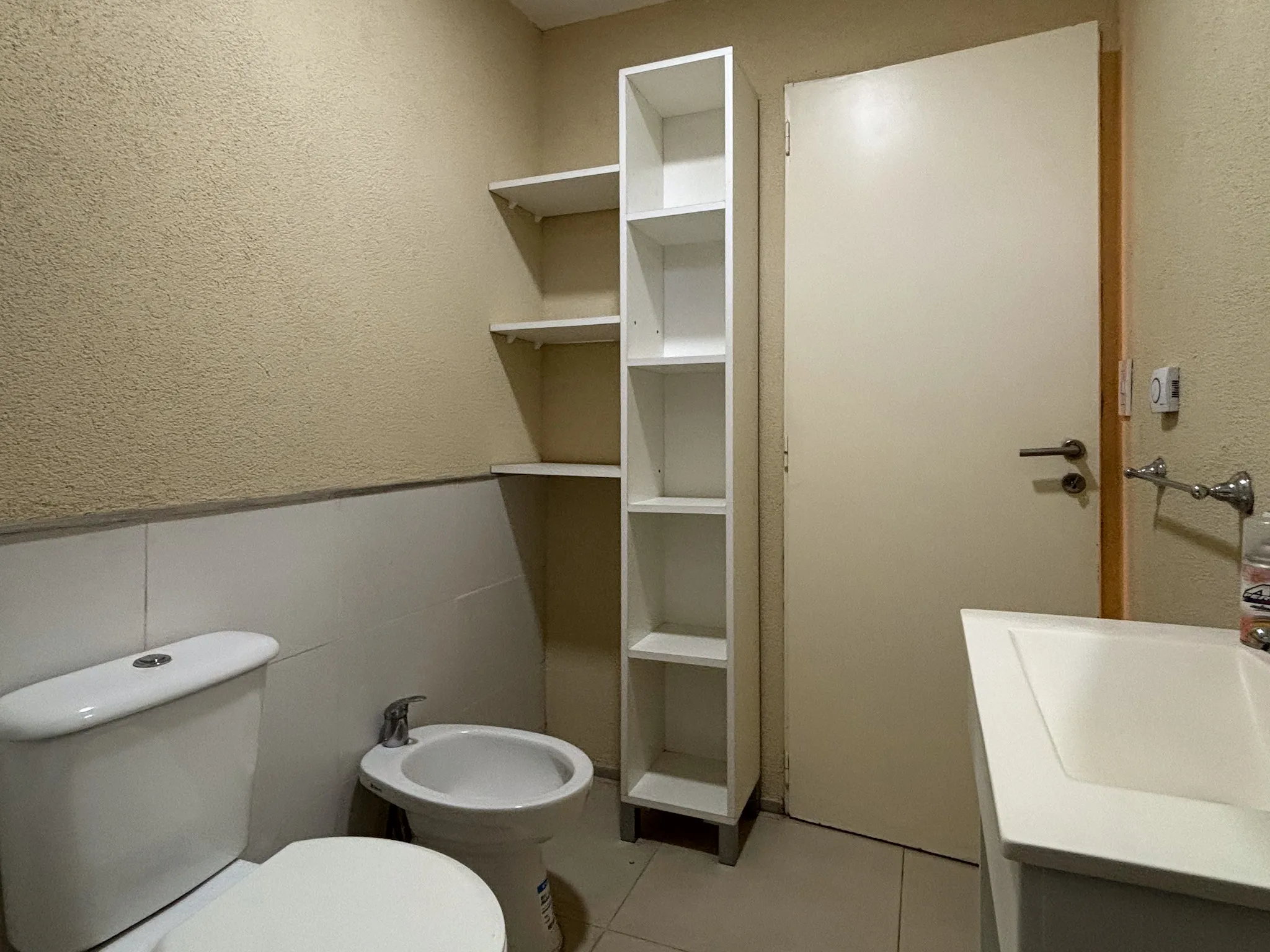 Venta monoambiente con cochera · Barrio La Nazarena · Pilar - Foto 4