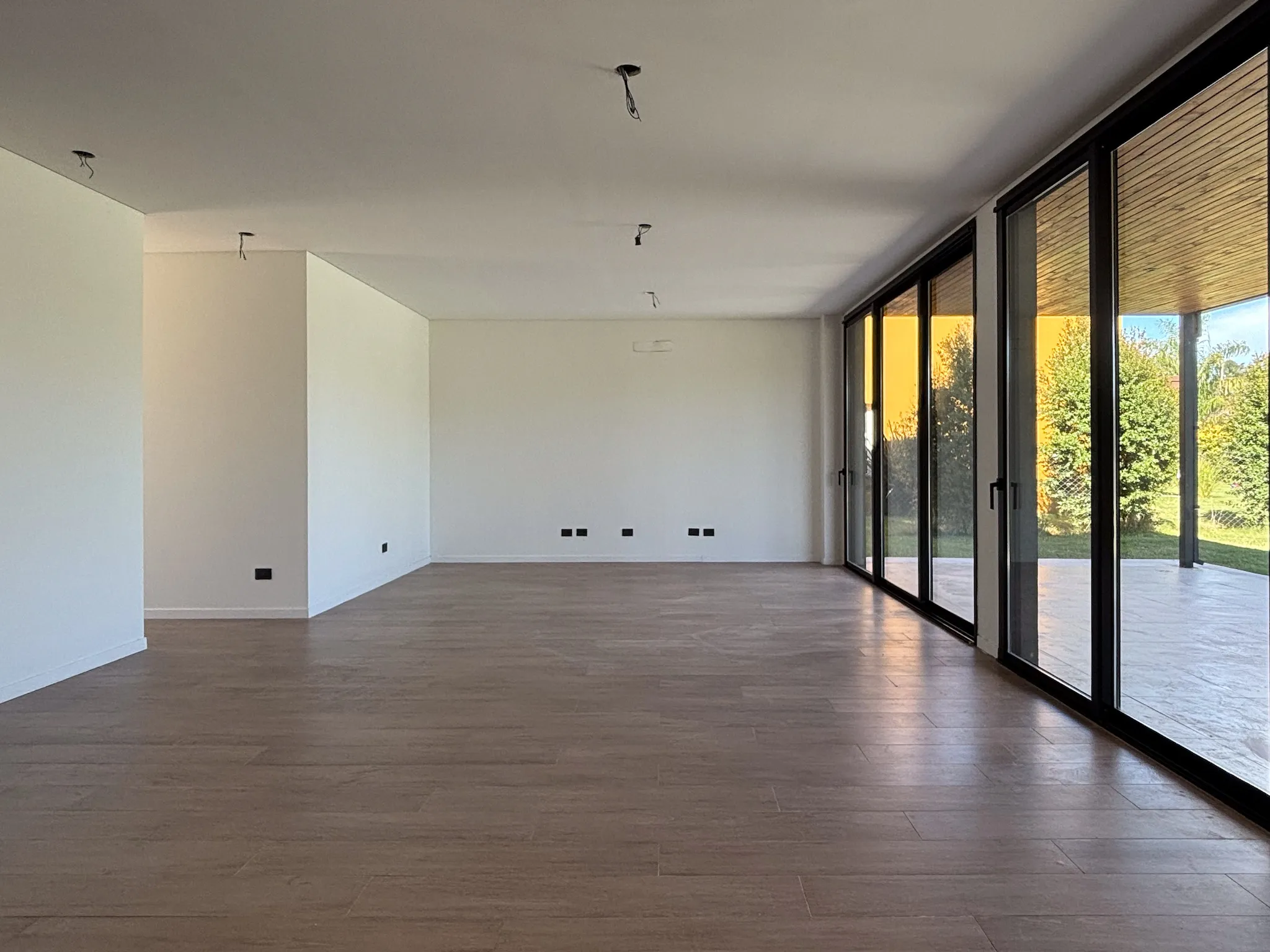 Venta Casa a estrenar · 5 ambientes · Jardín y Pileta · Cantón Norte - Foto 9