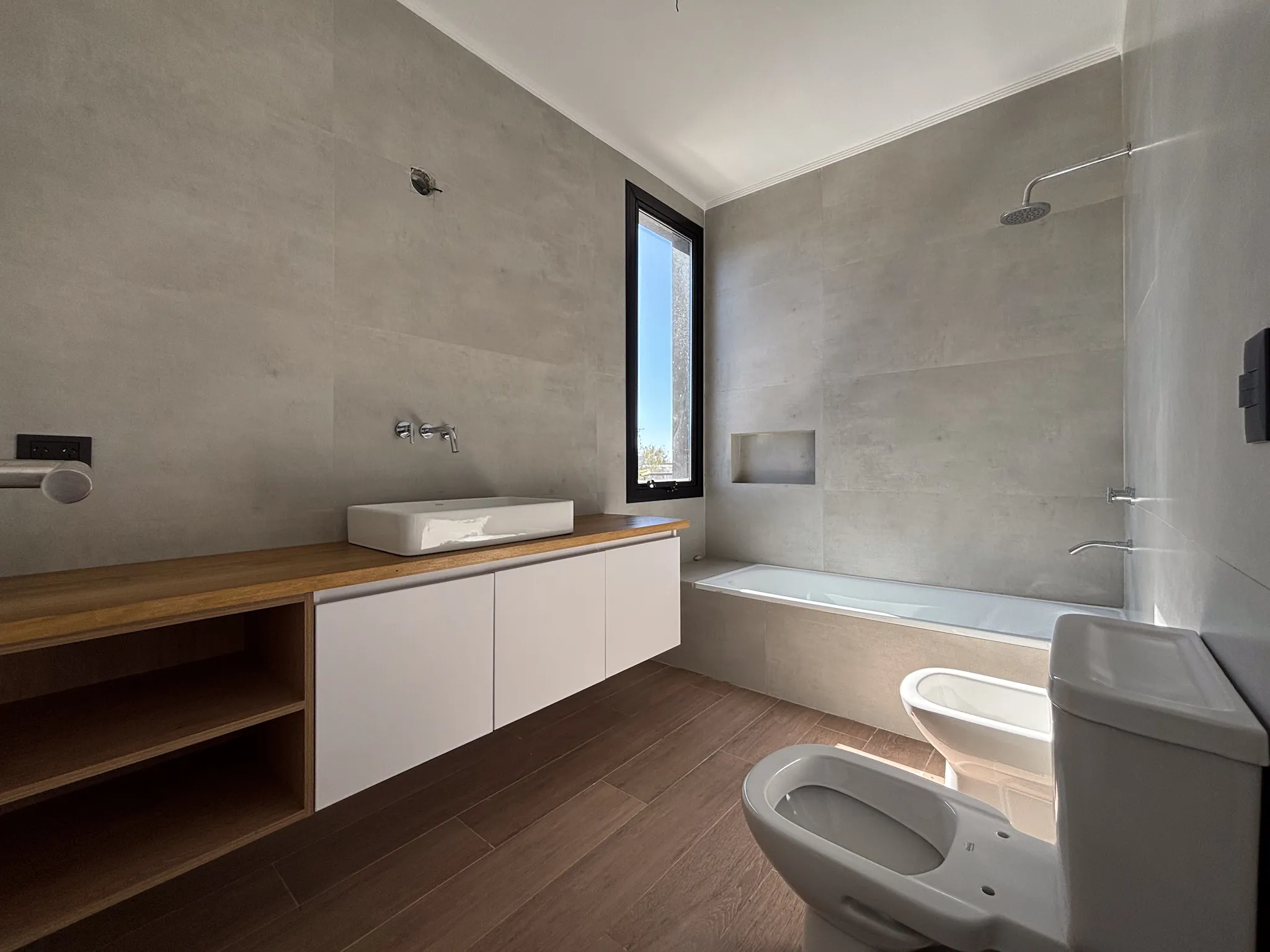 Venta Casa a estrenar · 5 ambientes · Jardín y Pileta · Cantón Norte - Foto 29