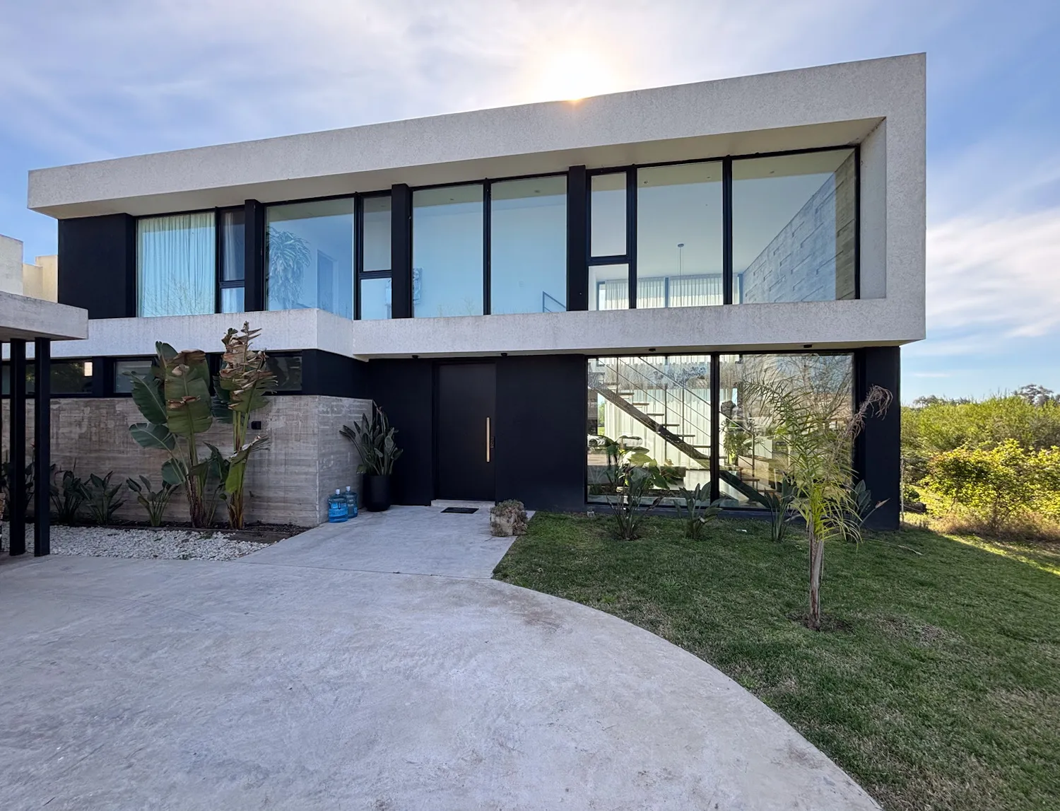 Venta · Exclusiva Casa · 3 dormitorios en Suite · Vistas Abiertas · Santa Catalina · Villanueva - Foto 3