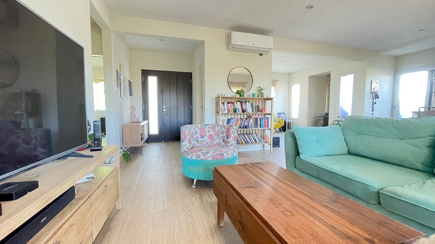 Venta Casa · 3 Dormitorios · Galeria con Parrilla · Jardin · Santa Isabel Etapa 2 - Foto 6