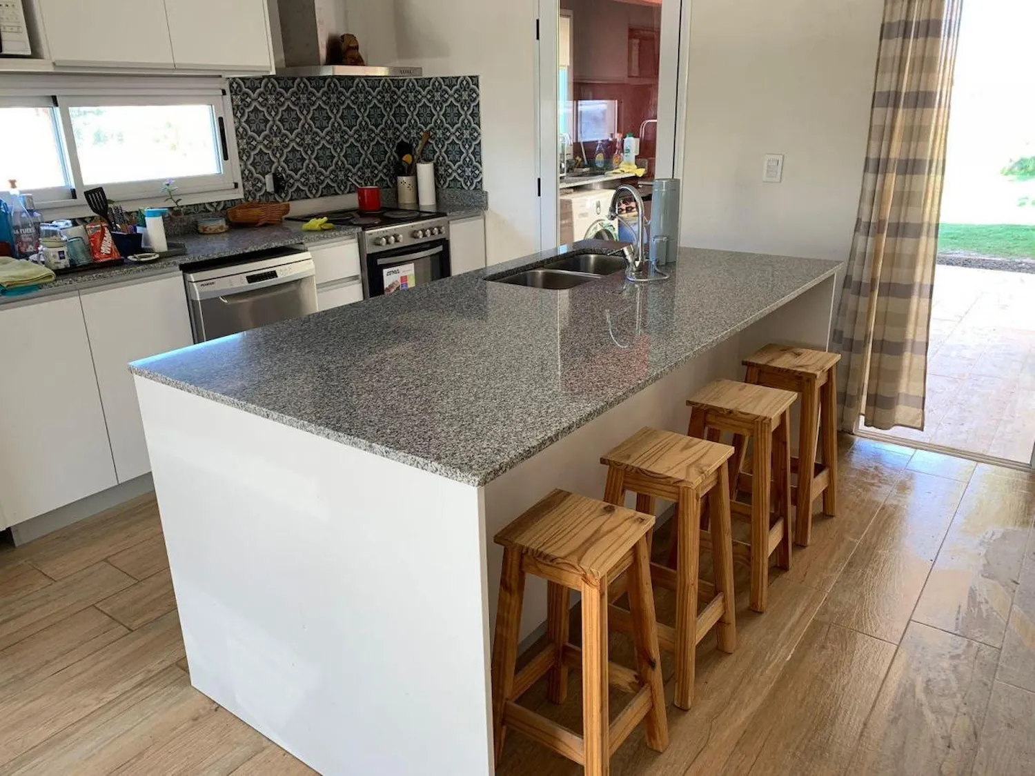 Venta Casa · 3 Dormitorios · Galeria con Parrilla · Jardin · Santa Isabel Etapa 2 - Foto 15