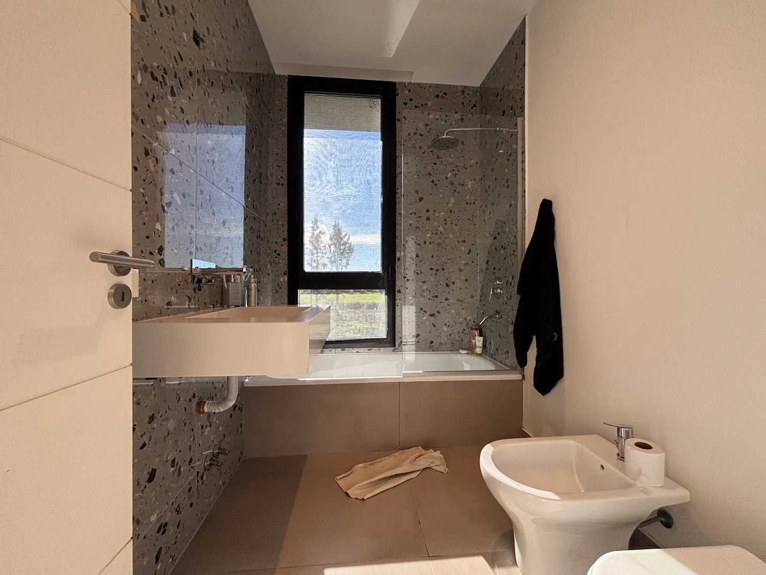 Venta · Exclusiva Casa · 3 dormitorios en Suite · Vistas Abiertas · Santa Catalina · Villanueva - Foto 15