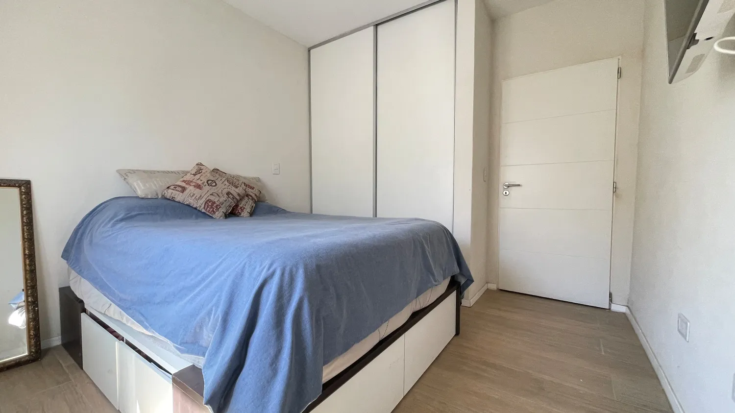 Venta Casa · 3 Dormitorios · Galeria con Parrilla · Jardin · Santa Isabel Etapa 2 - Foto 25