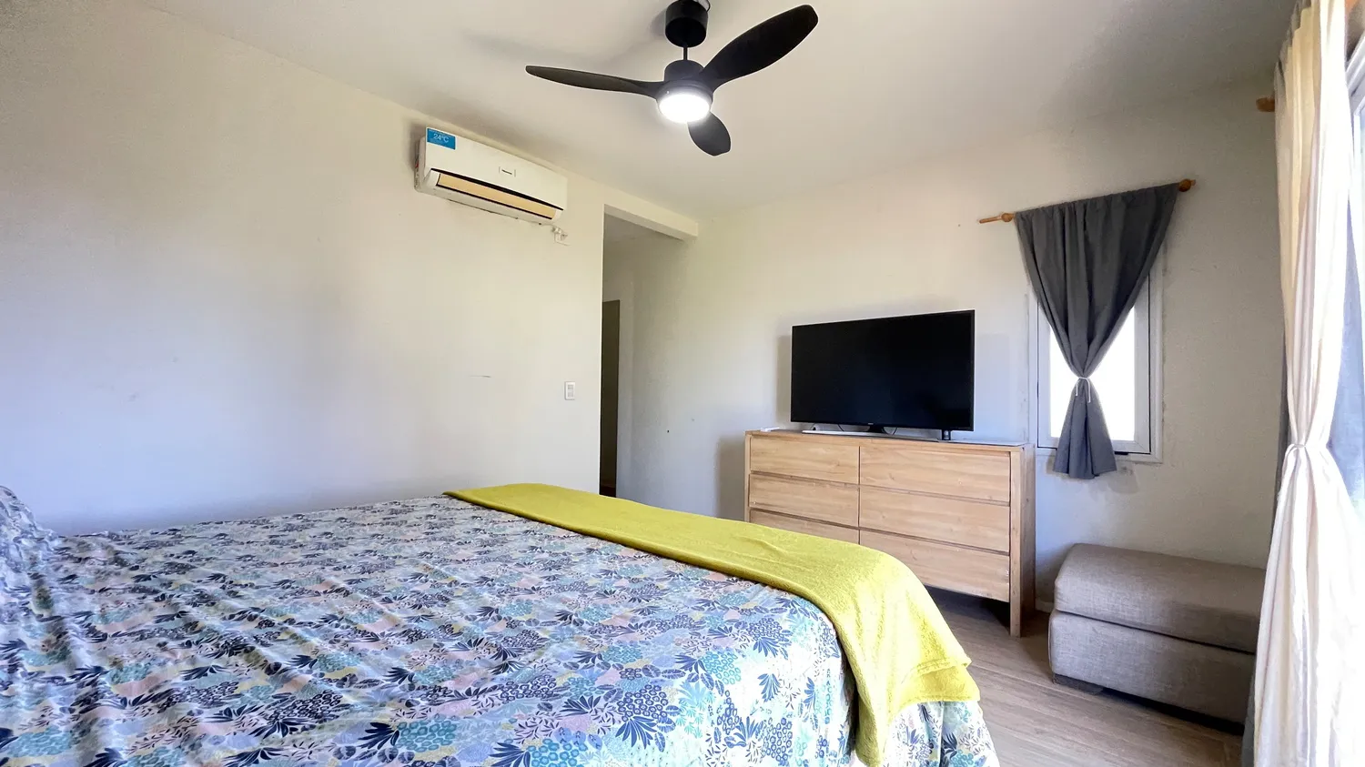 Venta Casa · 3 Dormitorios · Galeria con Parrilla · Jardin · Santa Isabel Etapa 2 - Foto 28