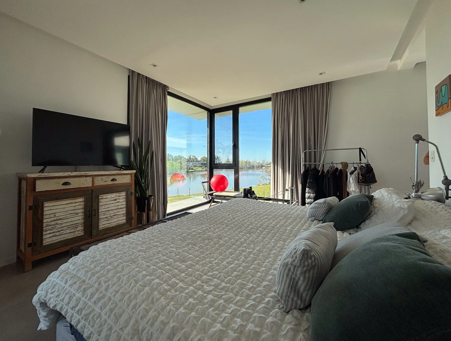 Venta · Exclusiva Casa · 3 dormitorios en Suite · Vistas Abiertas · Santa Catalina · Villanueva - Foto 26