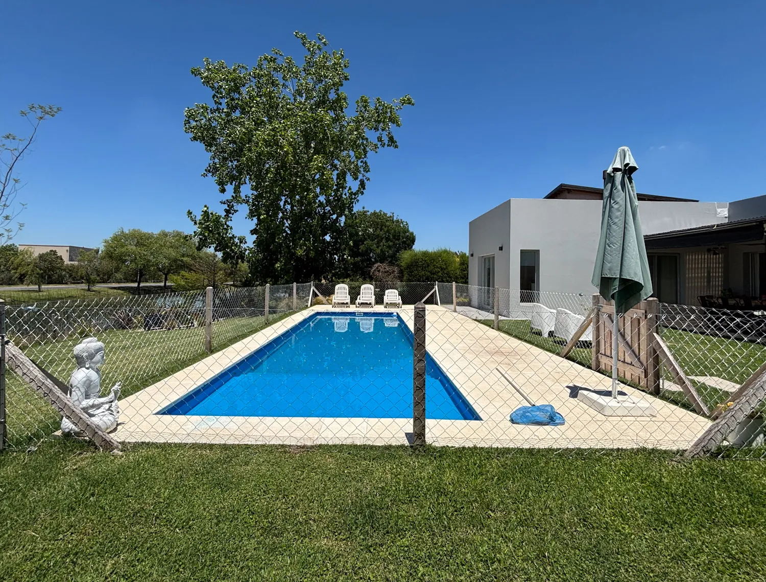 Venta casa al lago · 3 dormitorios · Pileta y parrilla · Cantón Islas - Foto 30