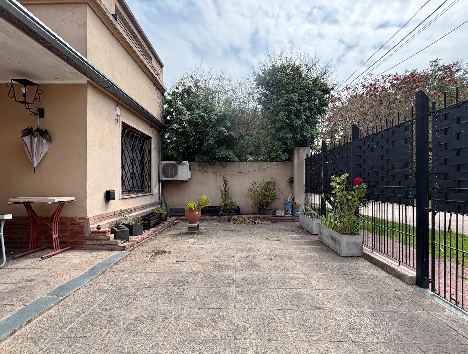 Venta Casa · 5 ambientes · Pileta · Depto auxiliar al fondo · Don Torcuato - Foto 22