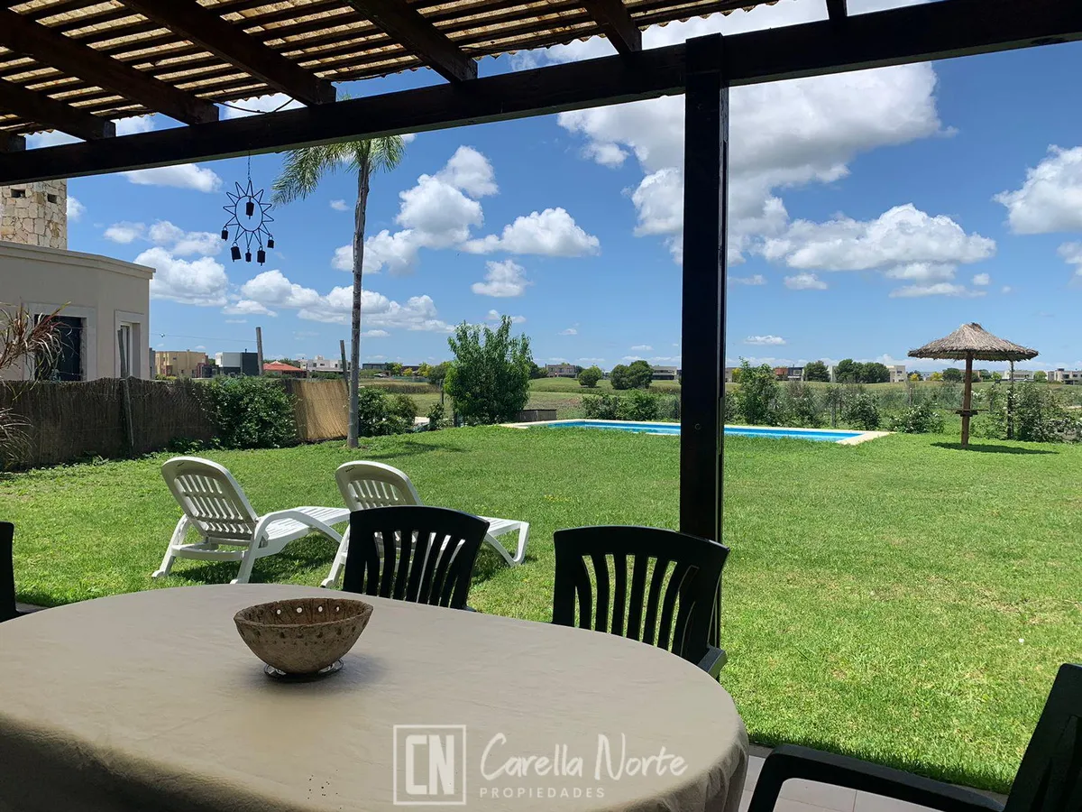 Casa · 3 dormitorios · Pileta · Vista al golf · El Cantón · Barrio Golf - Foto 10