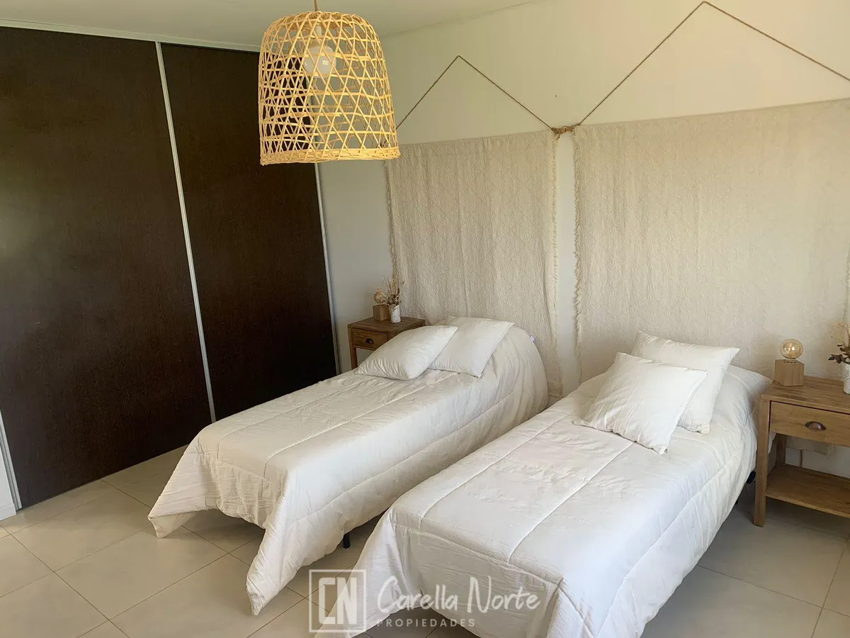 Casa · 3 dormitorios · Pileta · Vista al golf · El Cantón · Barrio Golf - Foto 11