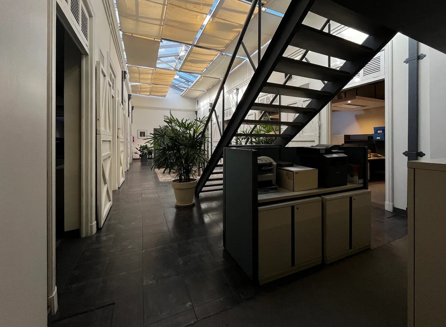 Edificio de oficinas con carácter único · Sin expensas · Lomas de San Isidro - Foto 7