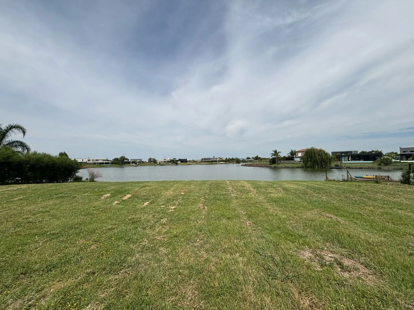 Lote al lago con escritura · San Sebastián · Area 10 · Pilar - Foto 1