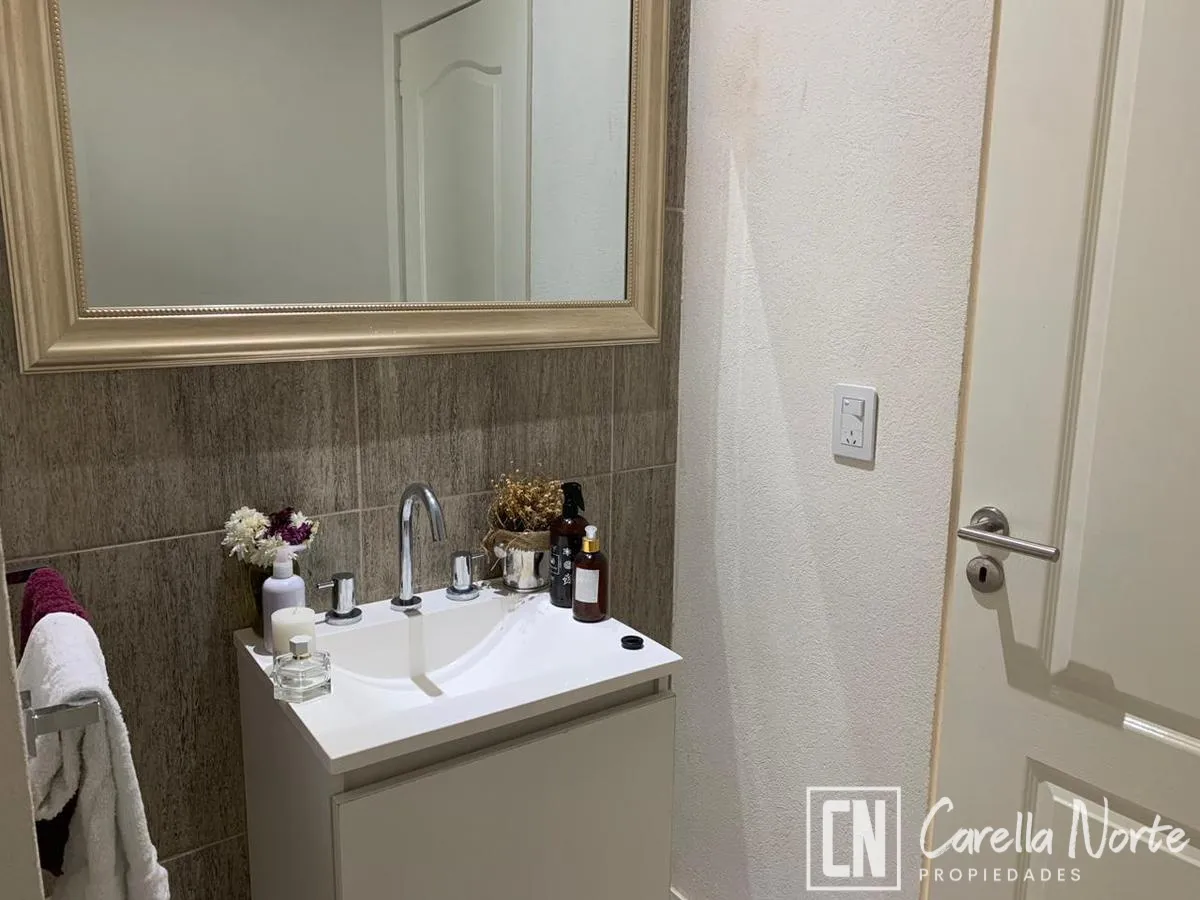 Casa · 4 ambientes · Amplio jardín · Pileta · San Sebastián · Escobar - Foto 2