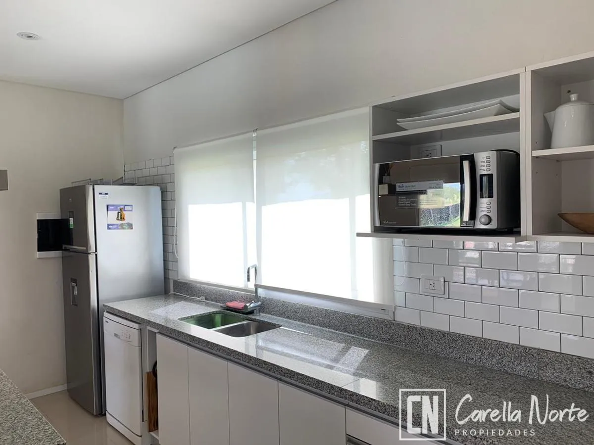 Casa · 4 ambientes · Amplio jardín · Pileta · San Sebastián · Escobar - Foto 32